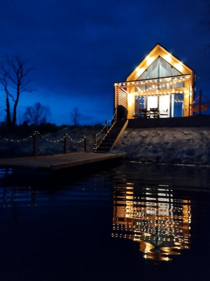 Domino - Domek Nad Jeziorem Bieniowice Dış mekan fotoğraf